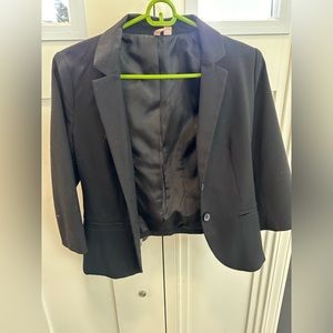 Frenchi Cropped Blazer